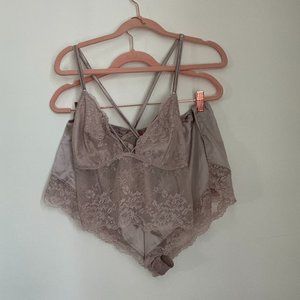 La Senza intimate set